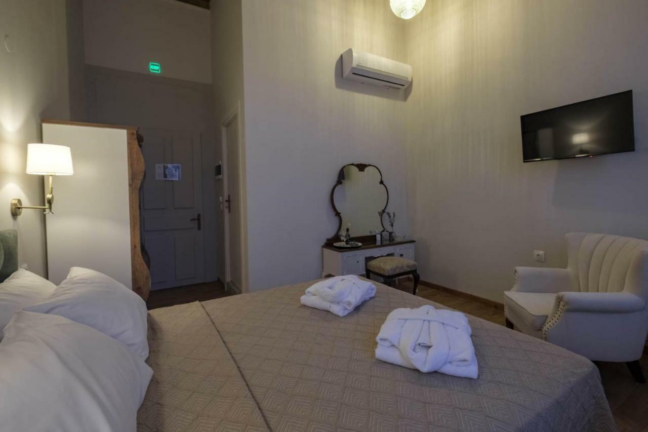 Agora Residence Chios Town Extérieur photo
